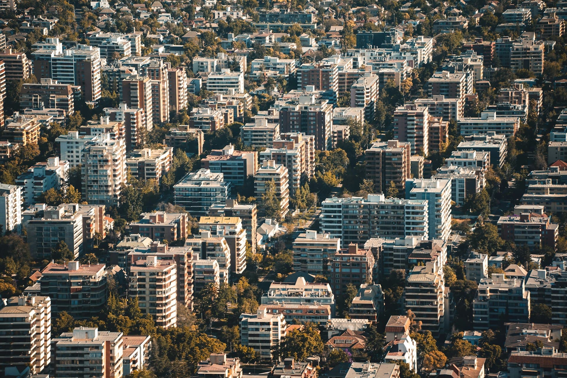 Vista aérea de un barrio residencial de Santiago